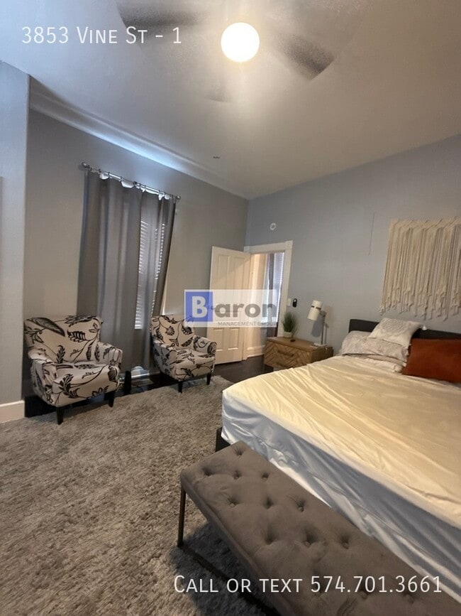 Building Photo - 3853 Vine St