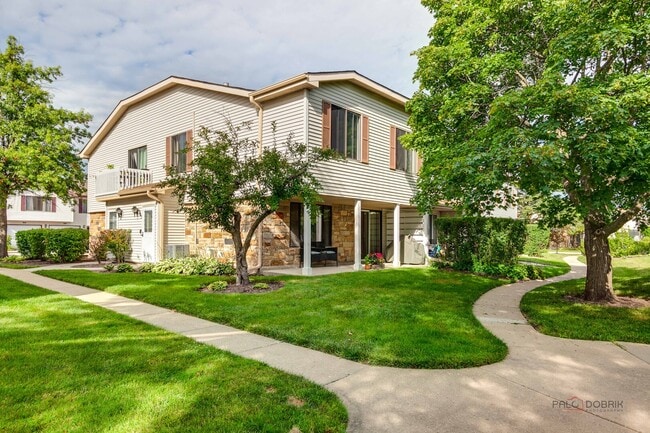 Primary Photo - 365 Jefferson Ct