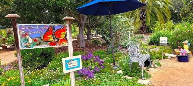 Building Photo - 28506 Barbosa