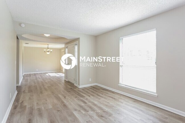 Building Photo - 3 Bedroom Pet-Friendly Home in Jacksonvill...
