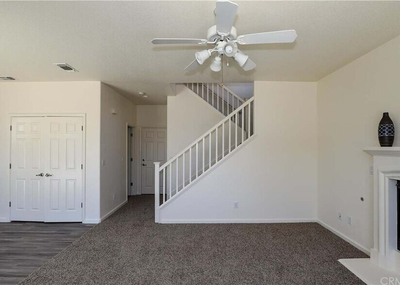 Building Photo - 468 Beckman Way