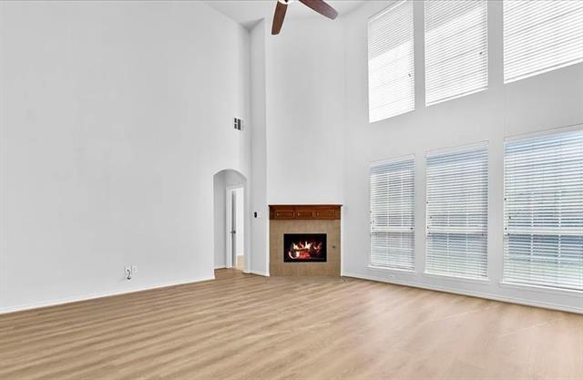 Building Photo - 8401 Hitching Tr