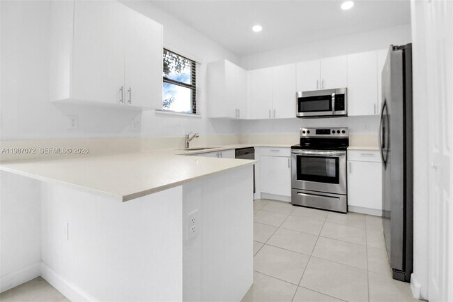 Building Photo - 23521 SW 129th Ave