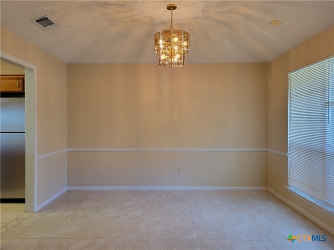 Building Photo - 1511 Wild Ridge Dr