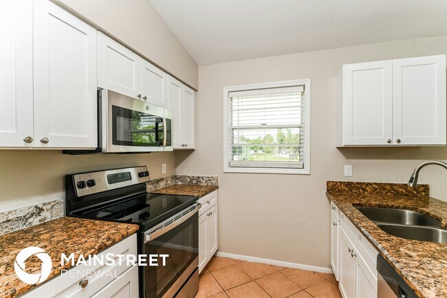 Building Photo - 17412 Oriole Rd