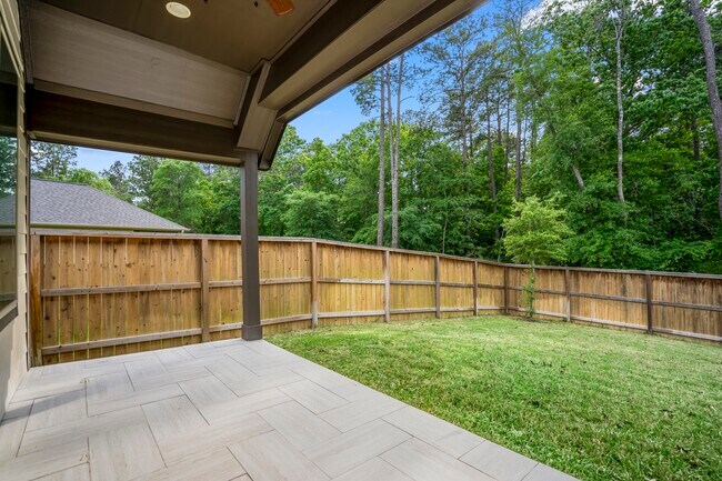 Building Photo - 334 Topper Pines Dr