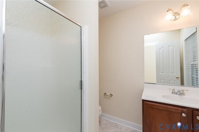 Building Photo - 11412 Pinedale Dr