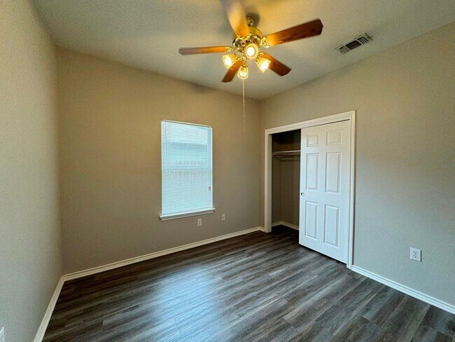Building Photo - 1717 Constantino Cir