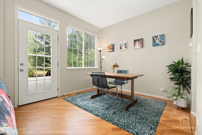 Building Photo - 5580 Lavender Ct