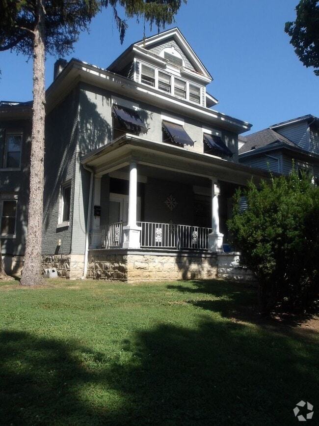Building Photo - 4012 Southern Pkwy