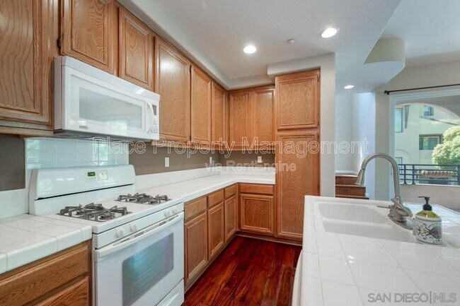 Building Photo - 2980 Escala Cir