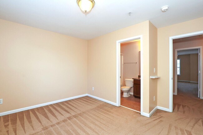 Building Photo - Weddington2664