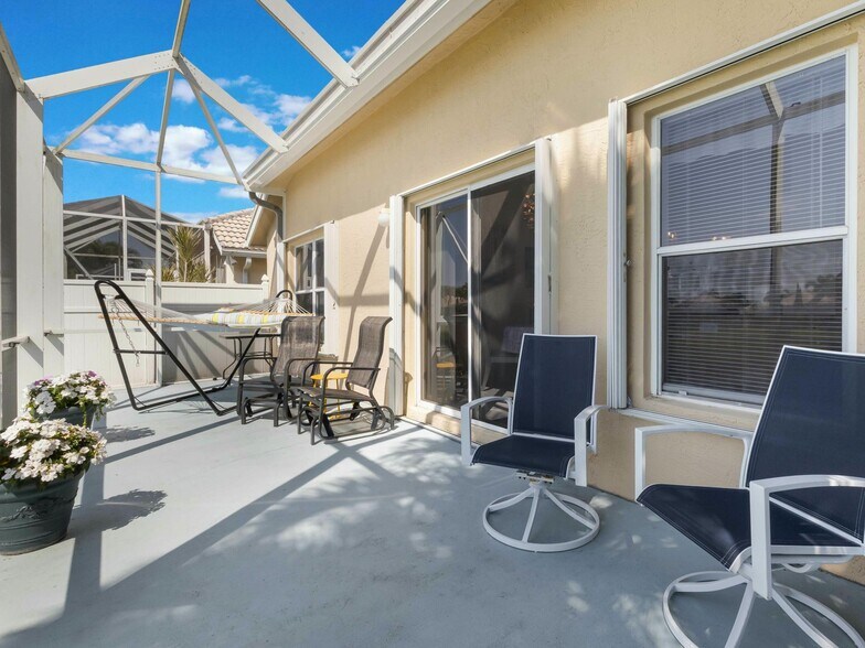 Building Photo - 12807 Hampton Lakes Cir