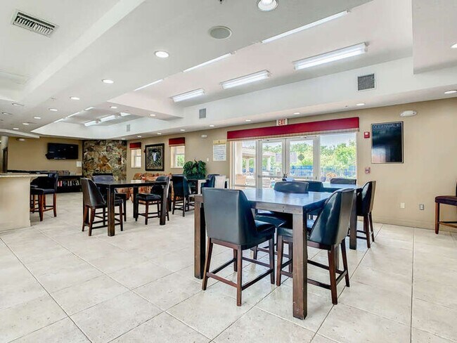 Building Photo - 5300 S Atlantic Ave