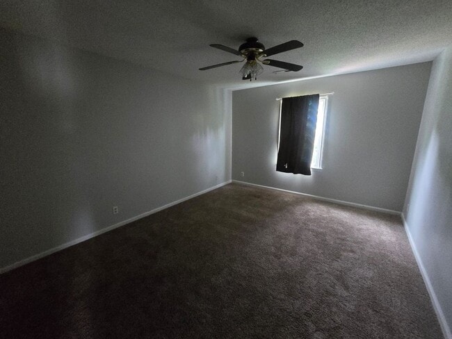 Building Photo - 1225 Cobblestone Ln