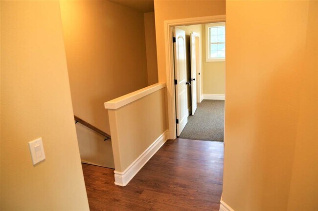Building Photo - New Home! 5 Bedroom, Bonus Room, 6 Bathrooms