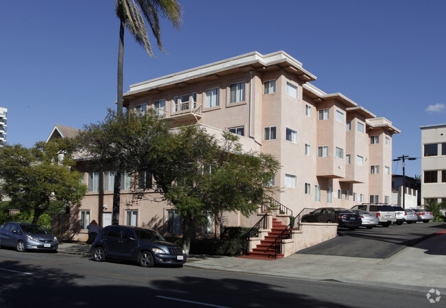 Primary Photo - Balboa Park Apartments