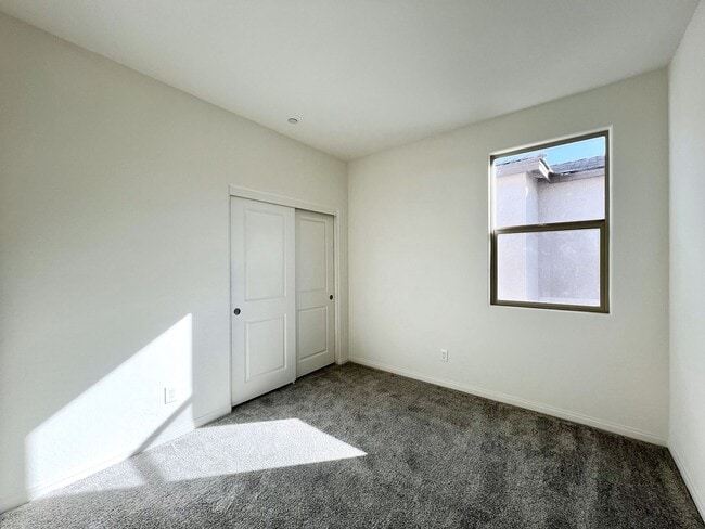 Building Photo - COMING SOON BRAND NEW 2-STORY 4BD/ 2.5 BA HOME WITH STRIP & MOUNTAIN VIEWS!