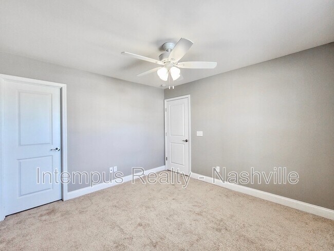 Building Photo - 1005 Maleventum Way