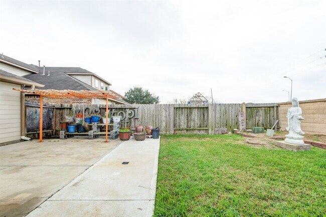 Building Photo - 9322 Limestone Ranch Ln