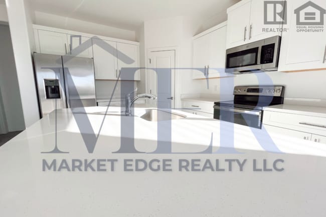 Building Photo - 3Bed/2Bath House in North Scottsdale! $399...