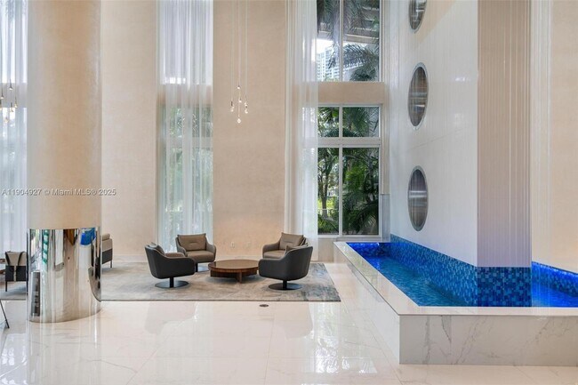 Building Photo - 41 SE 5th St