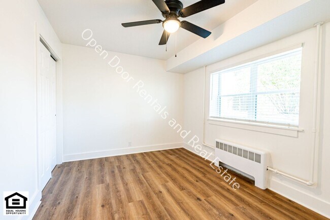 Building Photo - 1823 Griswold Dr