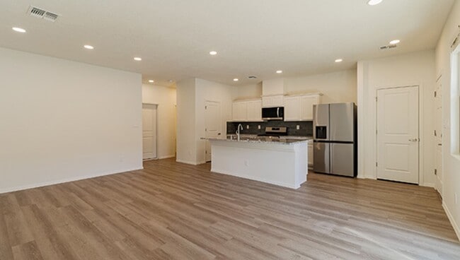 Building Photo - New Construction in Santa Fe !