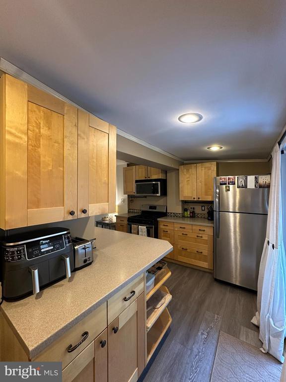 Building Photo - 2144 Kater St