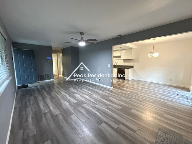 Building Photo - 5814 Shadow Creek Dr