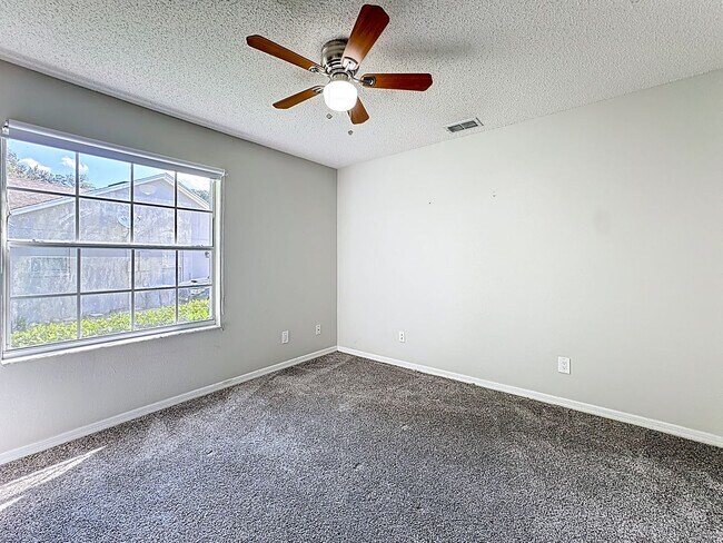 Building Photo - Discover your peaceful retreat in Wekiwa W...
