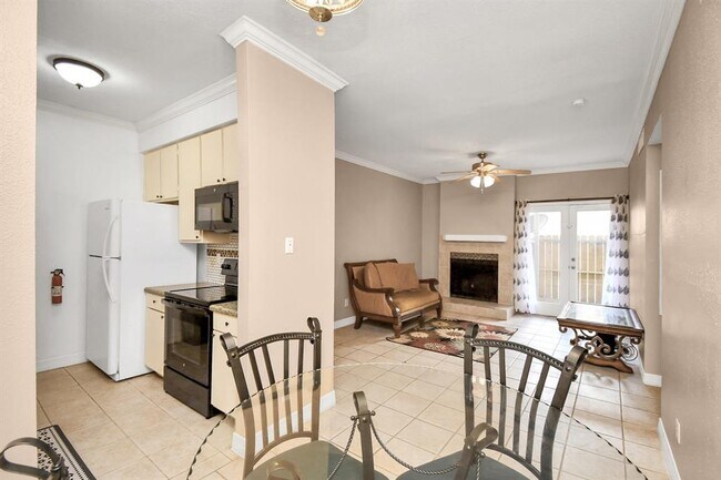 Building Photo - 7950 N Stadium Dr