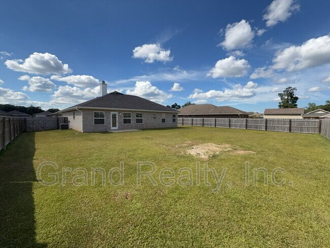 Building Photo - 5800 Glenby Ct
