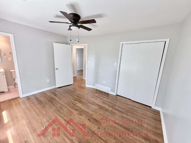 Building Photo - 4403 Jamaica Ave