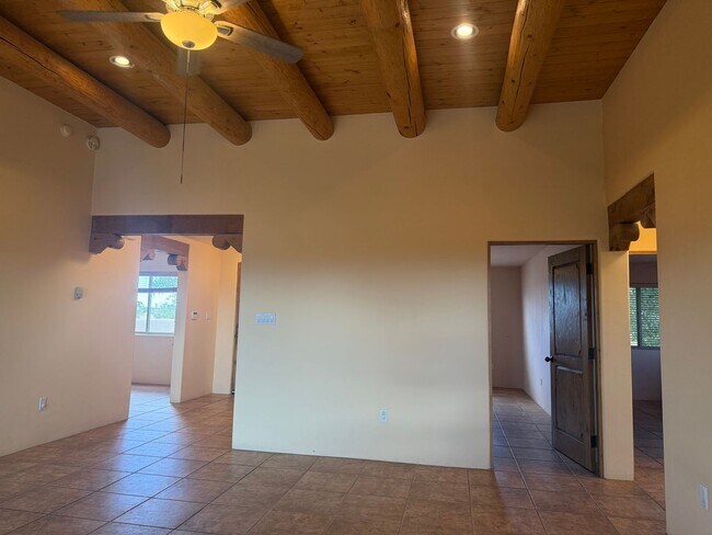 Building Photo - 54 Encantado Loop