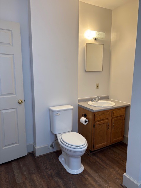 Another view of bathroom - 369 Dubuque St