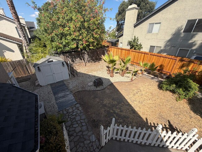Building Photo - 8420 Oak Flat Way