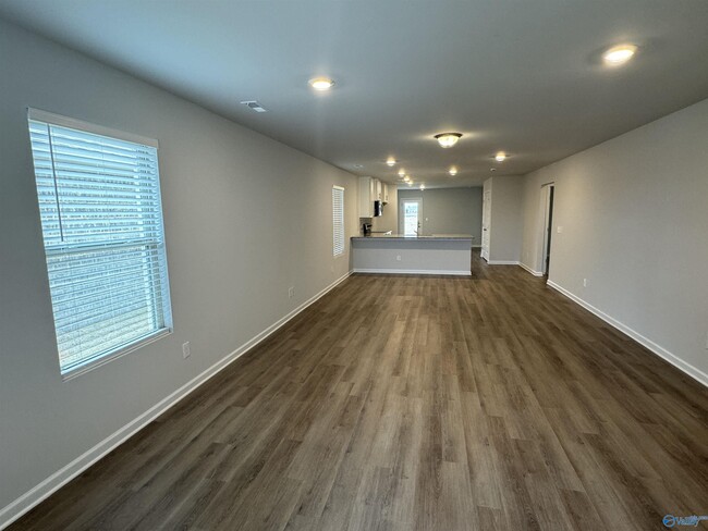 Building Photo - 14886 Ravenel Dr