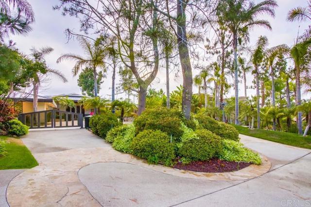 Building Photo - 1402 Rancho Serena