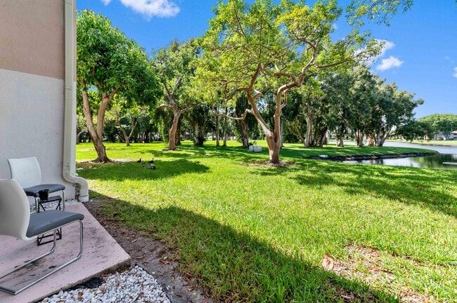 Building Photo - 15075 Witney Rd