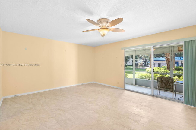 Building Photo - 2301 Lucaya Bend