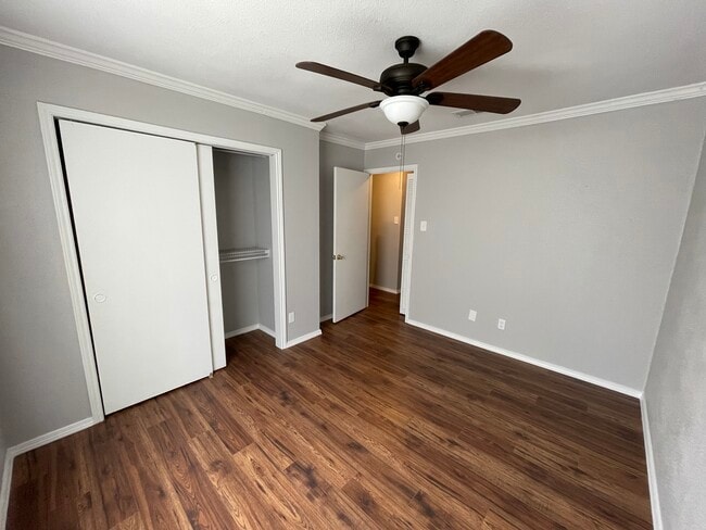 Building Photo - The Gardens Condos