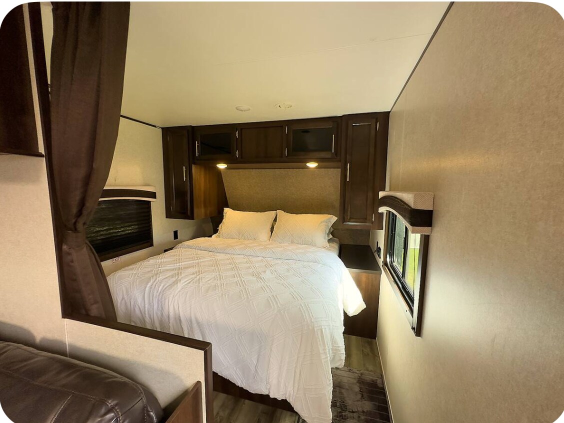 Building Photo - 414 Phippen Waiters Rd