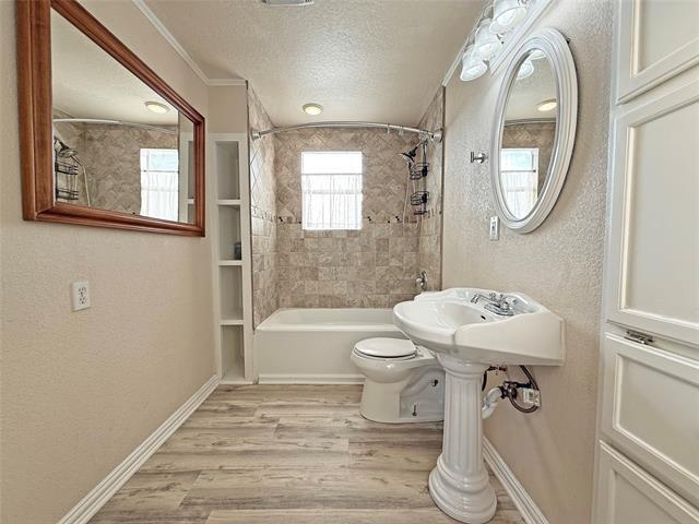 Building Photo - 1017 County Rd 914A