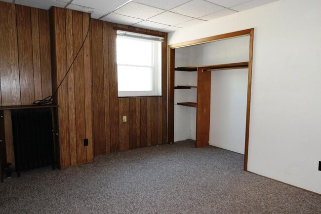 Bedroom 1 - 1939 University Ave