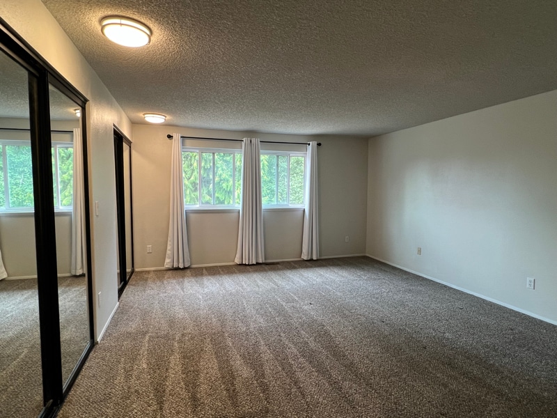 Building Photo - 21521 4th Ave W