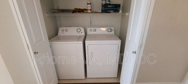 Building Photo - 12917 Centre Park Cir