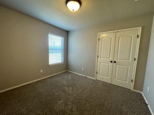 Building Photo - 3300 Eaglerock Ln