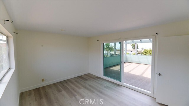 Building Photo - 218 Avenida Rosa