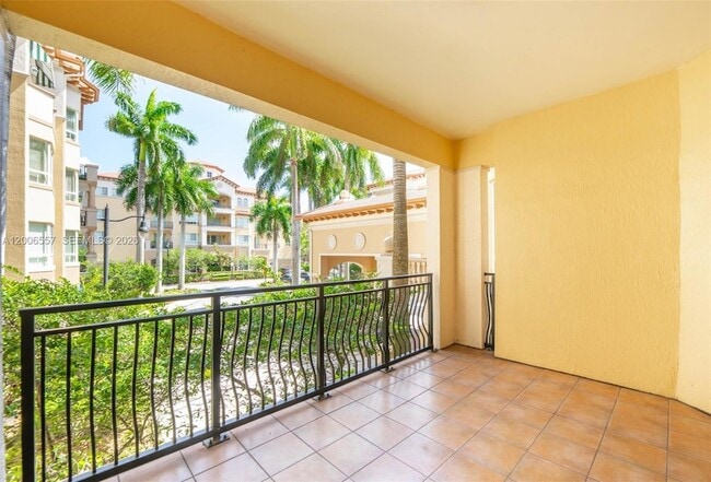 Building Photo - 16101 Emerald Estates Dr